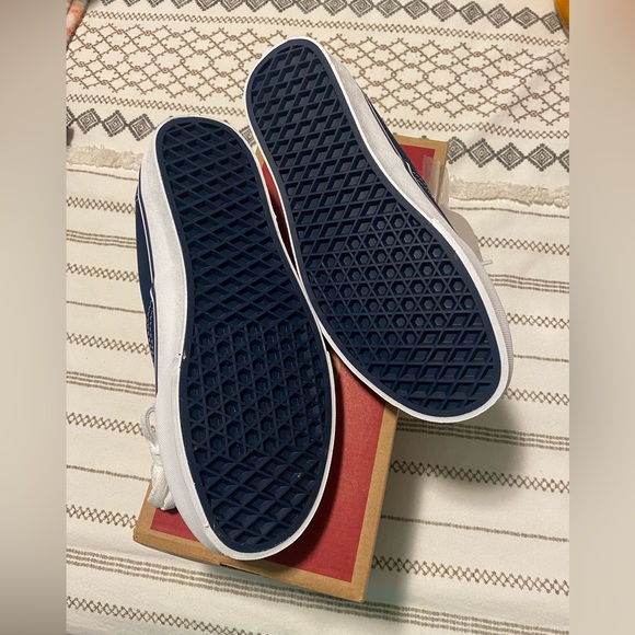 Vans Navy Shoes - Picture 3 of 5